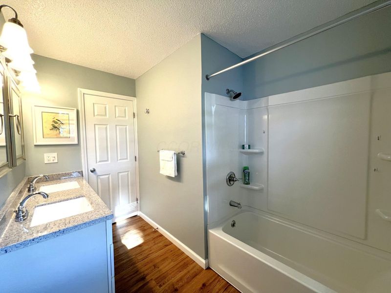2541 Maybury Road, Columbus, OH 43232 Photo 18