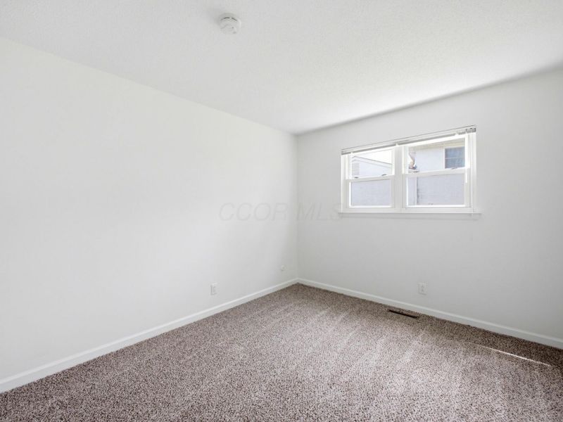 2541 Maybury Road, Columbus, OH 43232 Photo 21