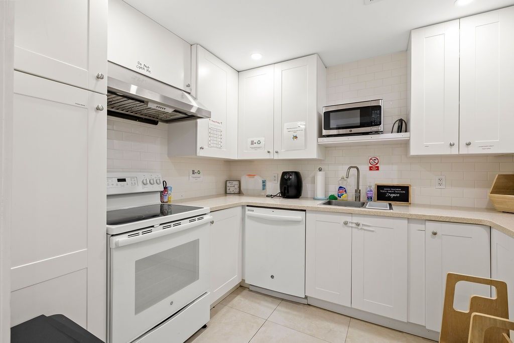 6708 Gaddy Street, Fort Pierce, FL 34951 Photo