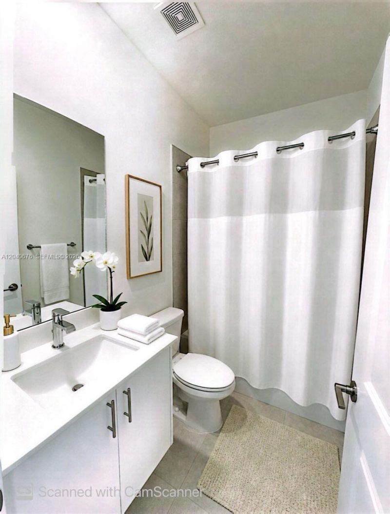 8001 NW 41st St, Unit F-113, Doral, FL 33166 Photo