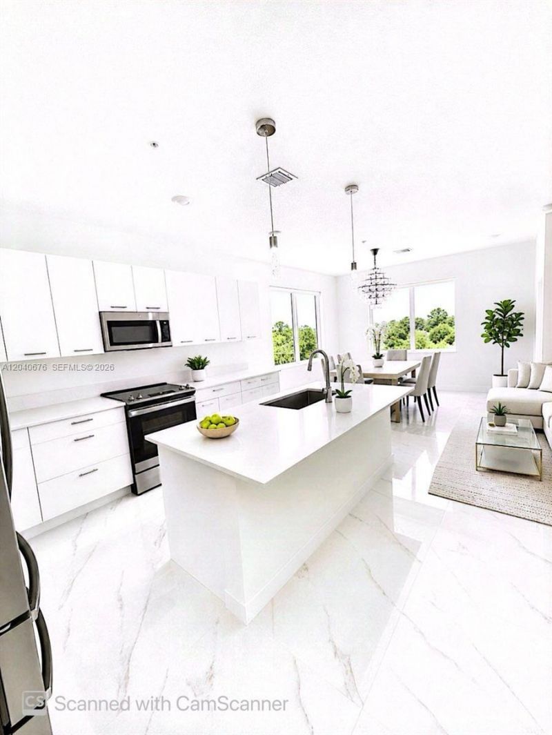 8001 NW 41st St, Unit F-113, Doral, FL 33166 Photo