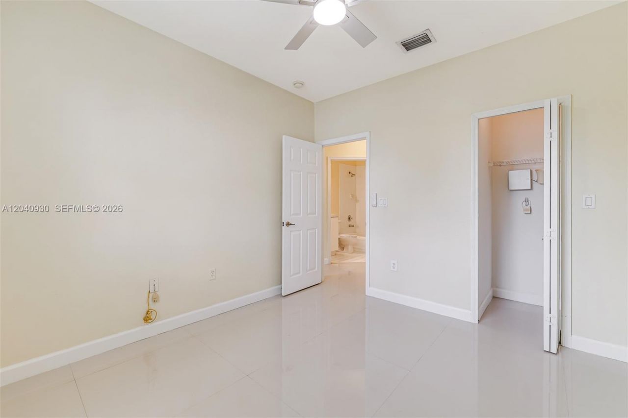 12361 SW 123rd Ter, Miami, FL 33186 Photo