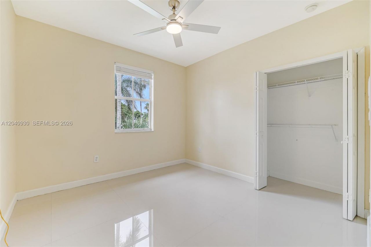 12361 SW 123rd Ter, Miami, FL 33186 Photo
