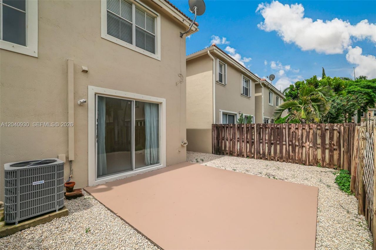 12361 SW 123rd Ter, Miami, FL 33186 Photo