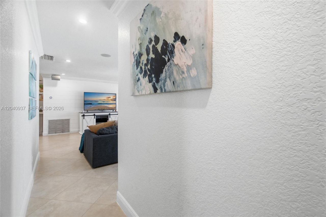11700 NW 14th St , Pembroke Pines, FL 33026 Photo