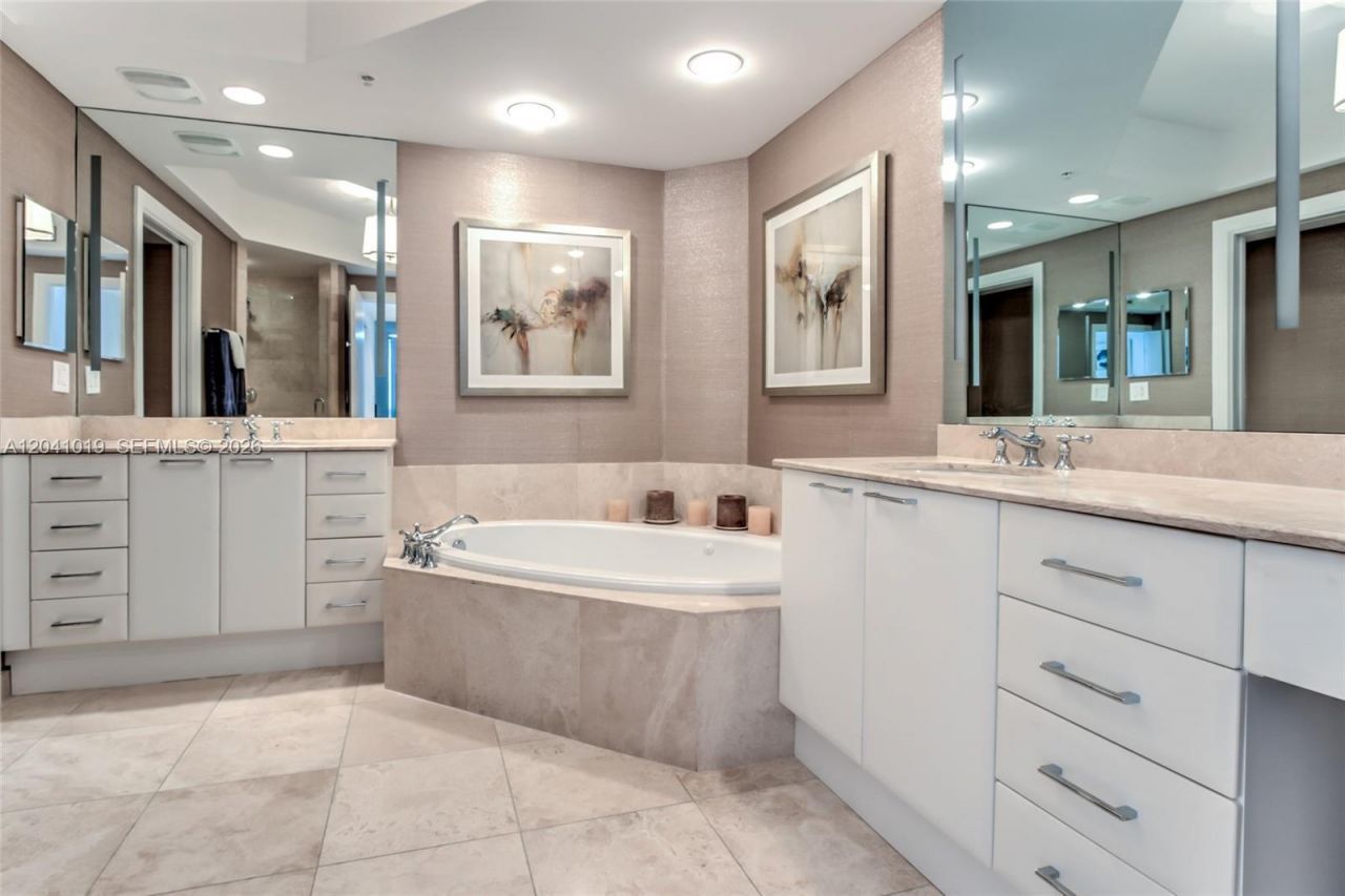 3535 S Ocean Dr , Unit 705, Hollywood, FL 33019 Photo