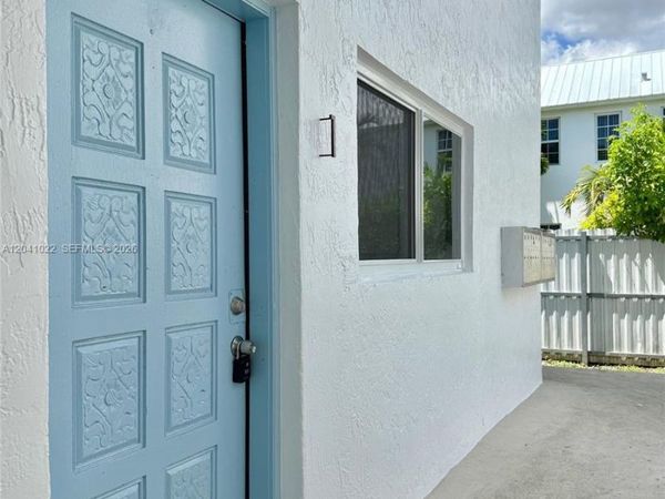 131 NW 77th St, Unit 1, Miami, FL 33150