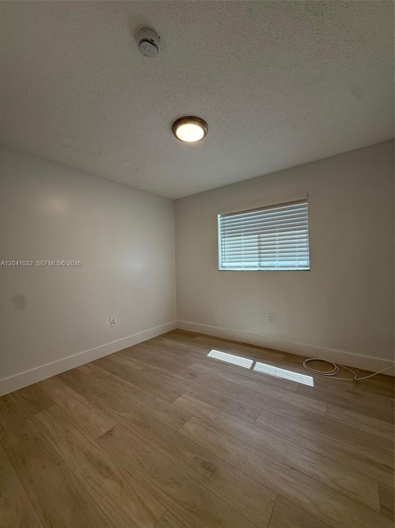 131 NW 77th St, Unit 1, Miami, FL 33150 Photo