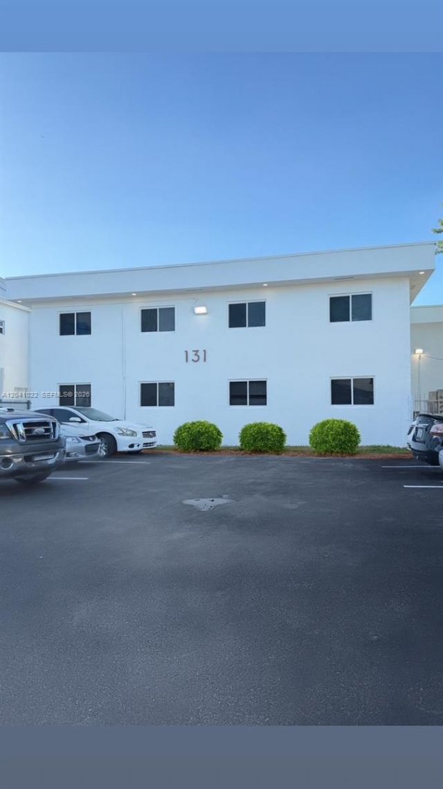 131 NW 77th St, Unit 1, Miami, FL 33150 Photo
