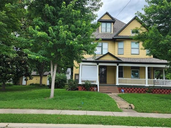 321 E Church Street, Mascoutah, IL 62258