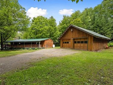 1018 South Road W, Forestport, NY 13338