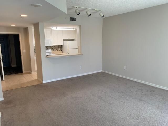 255 Evernia Street, Unit 1406, West Palm Beach, FL 33401 Photo
