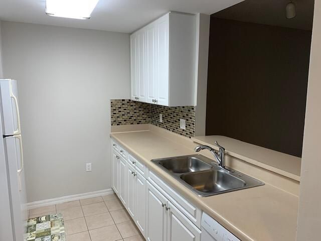 255 Evernia Street, Unit 1406, West Palm Beach, FL 33401 Photo