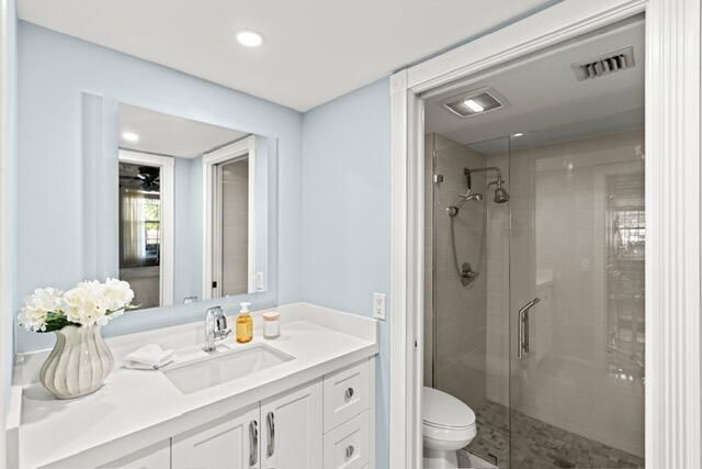 8104 Oakton Court, Unit 4b, Lake Clarke Shores, FL 33406 Photo