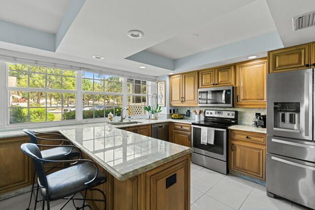 8104 Oakton Court, Unit 4b, Lake Clarke Shores, FL 33406 Photo
