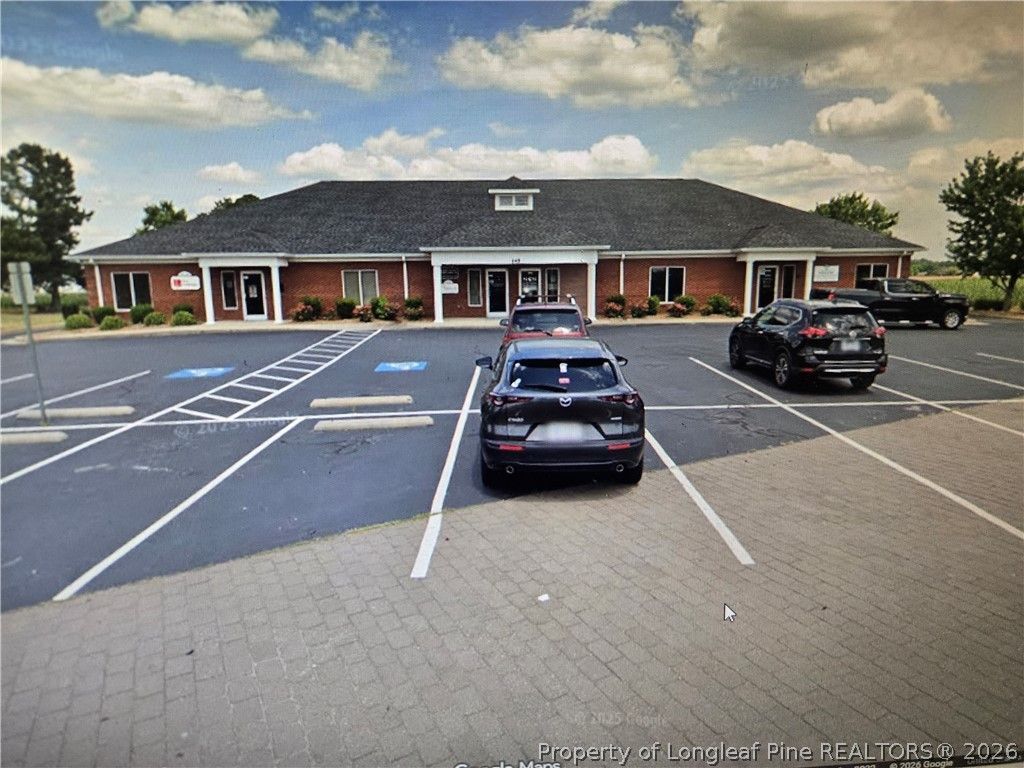 145 Tilghman Drive, Unit 100-400, Dunn, NC 28334 Main Photo