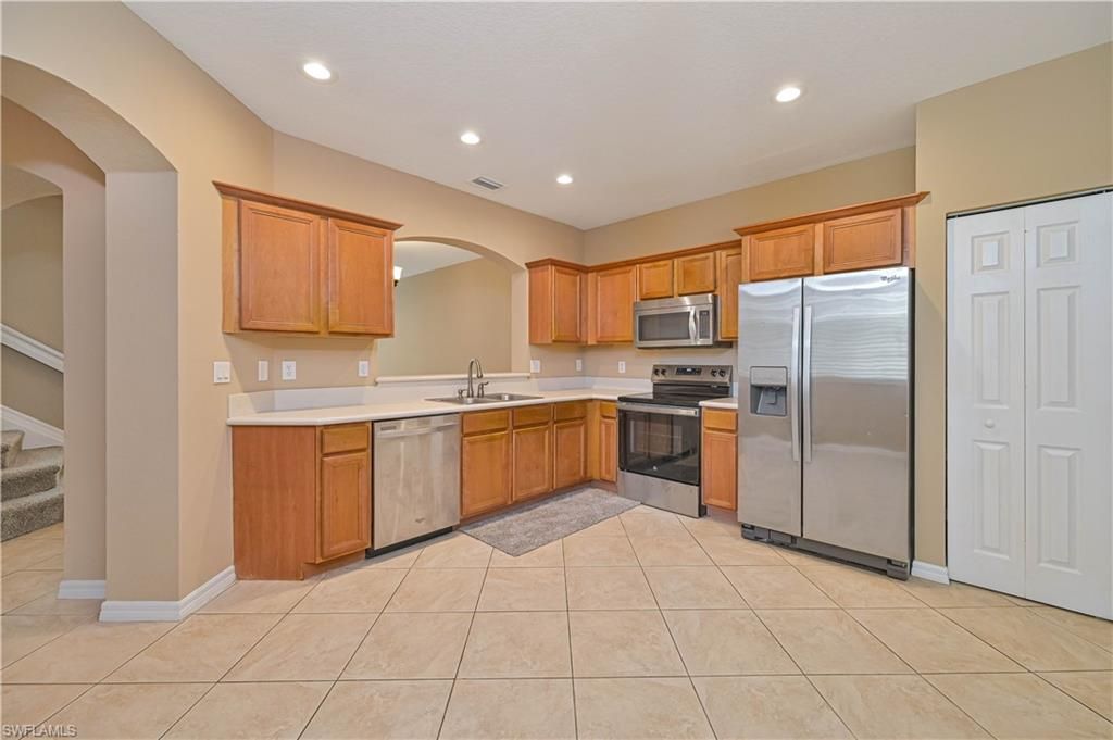 9797 Roundstone Cir, Fort Myers, FL 33967 Photo
