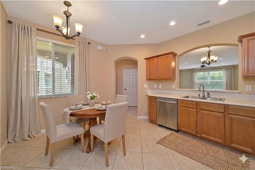 9797 Roundstone Cir, Fort Myers, FL 33967 Photo