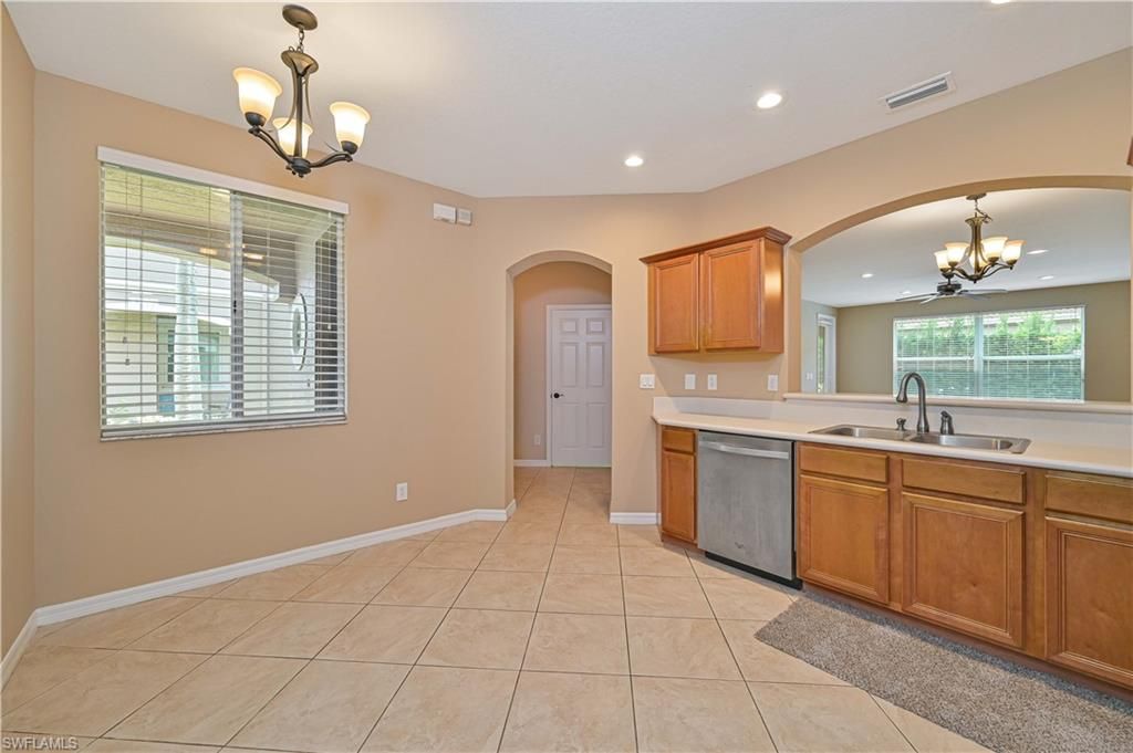 9797 Roundstone Cir, Fort Myers, FL 33967 Photo