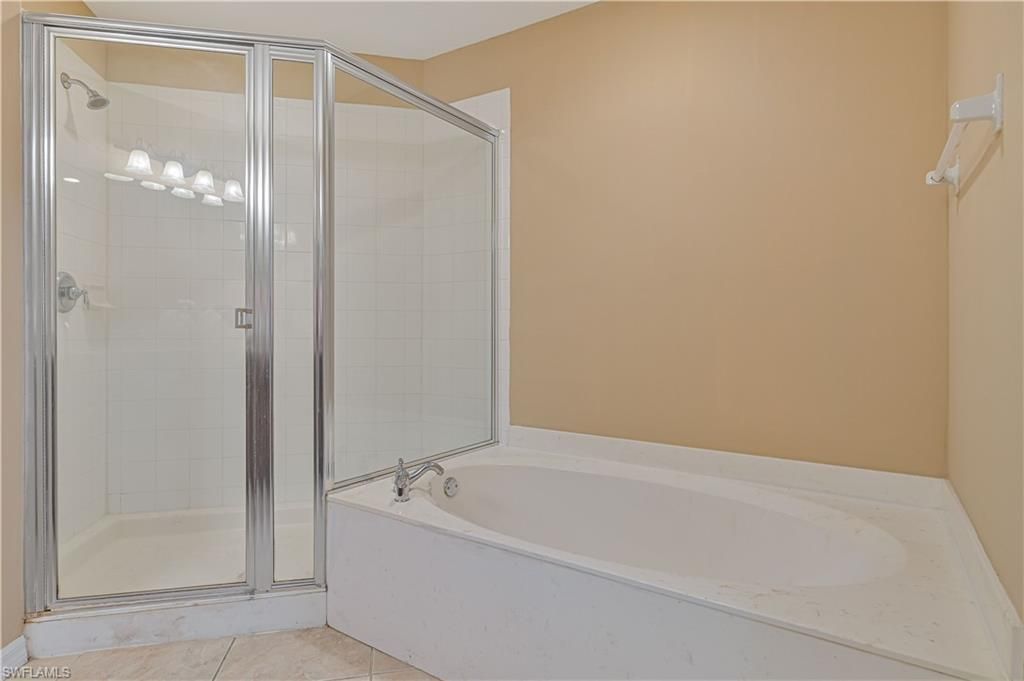 9797 Roundstone Cir, Fort Myers, FL 33967 Photo