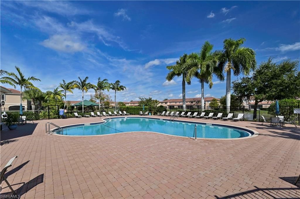 9797 Roundstone Cir, Fort Myers, FL 33967 Photo