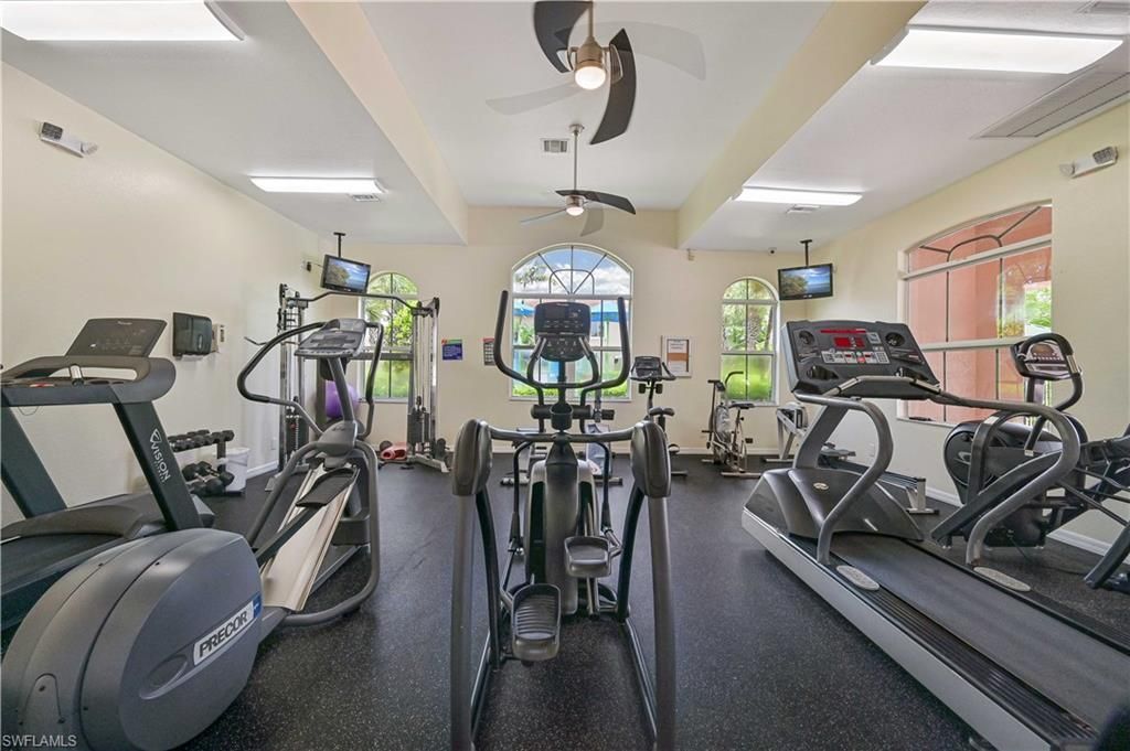 9797 Roundstone Cir, Fort Myers, FL 33967 Photo
