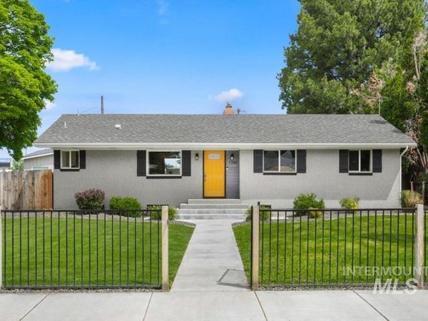 7308 W Maxwell Dr, Boise, ID 83704