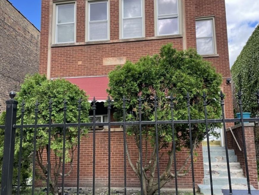 Main Photo