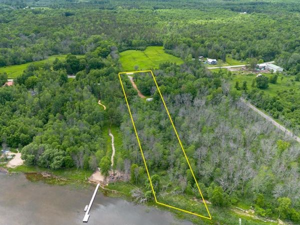 5372 COUNTY ROAD N, Oconto, WI 54153