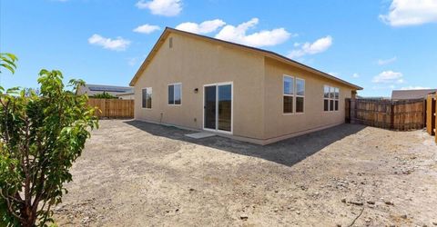 172 Walnut Drive, Fernley, NV 89408 Photo