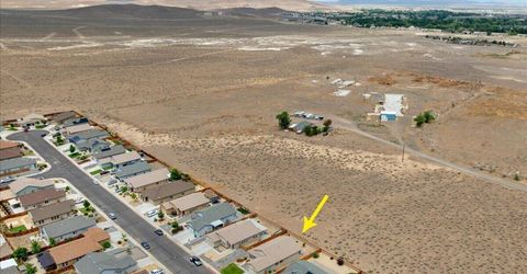 172 Walnut Drive, Fernley, NV 89408 Photo