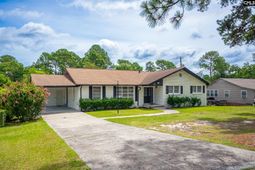 204 Cherokee Drive photo 4