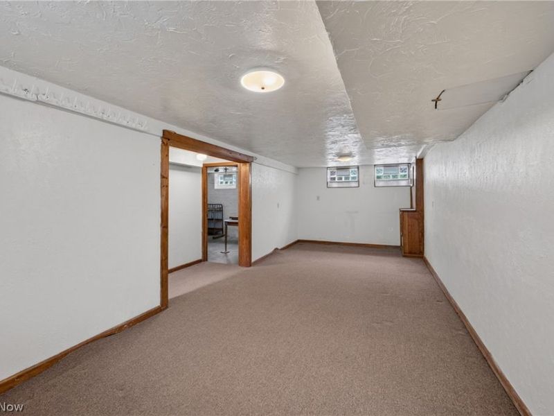 811 E 212th Street, Euclid, OH 44119 Photo 14