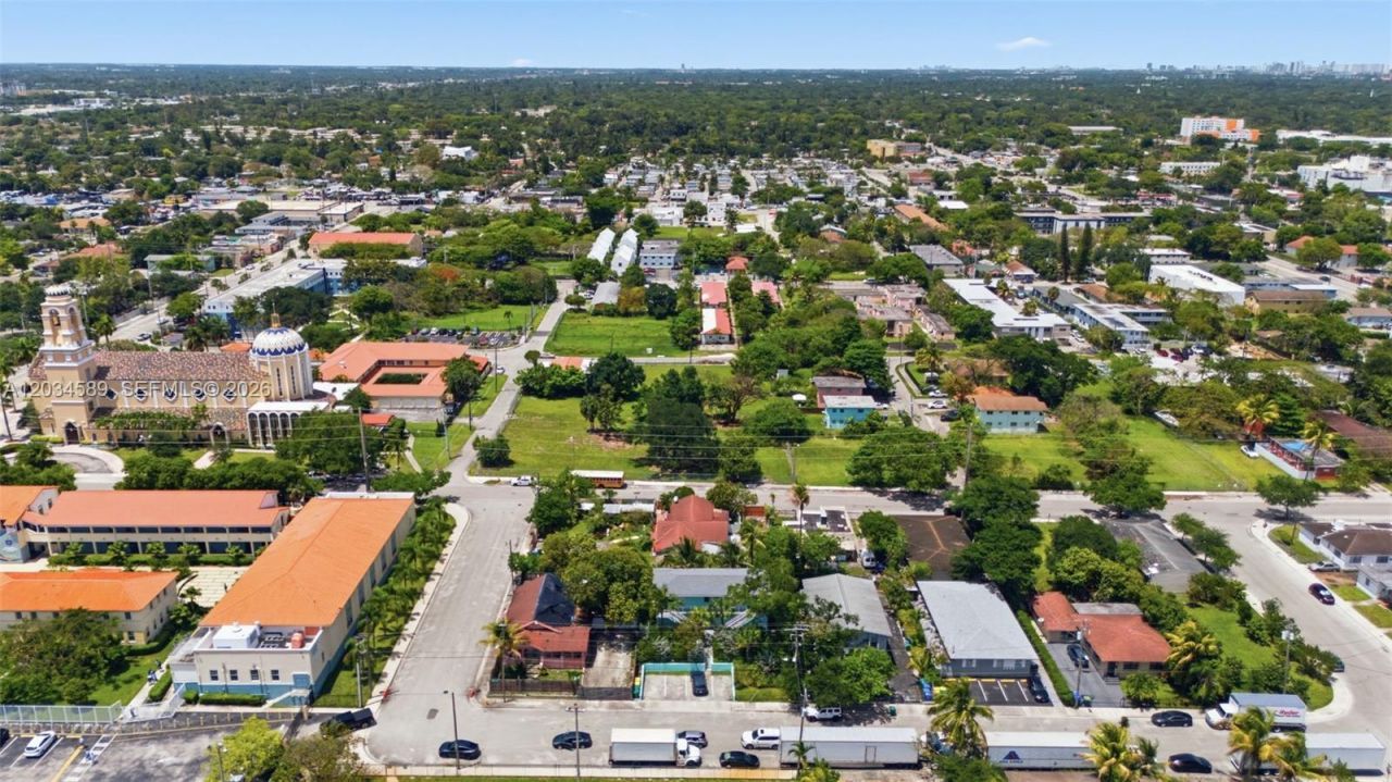 127 NW 74th St , Unit 3, Miami, FL 33150 Photo