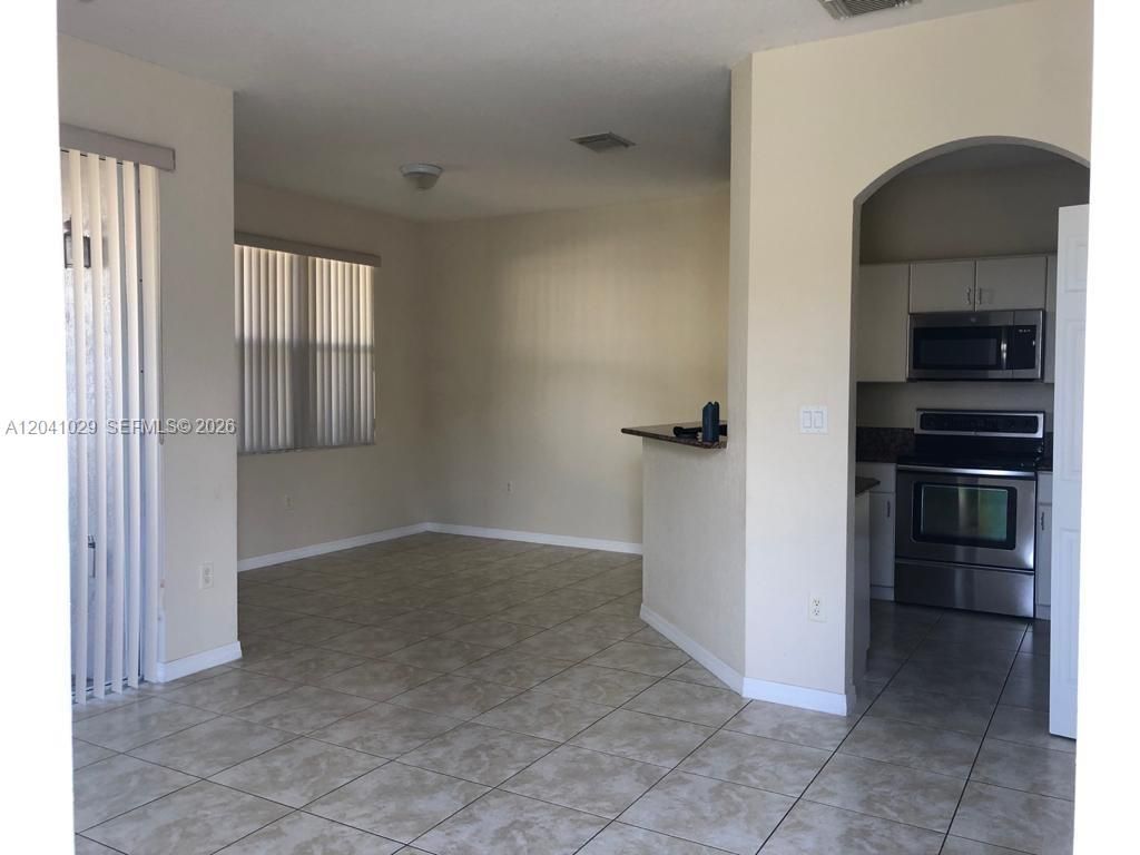 11823 SW 152nd Ct, Miami, FL 33196 Photo