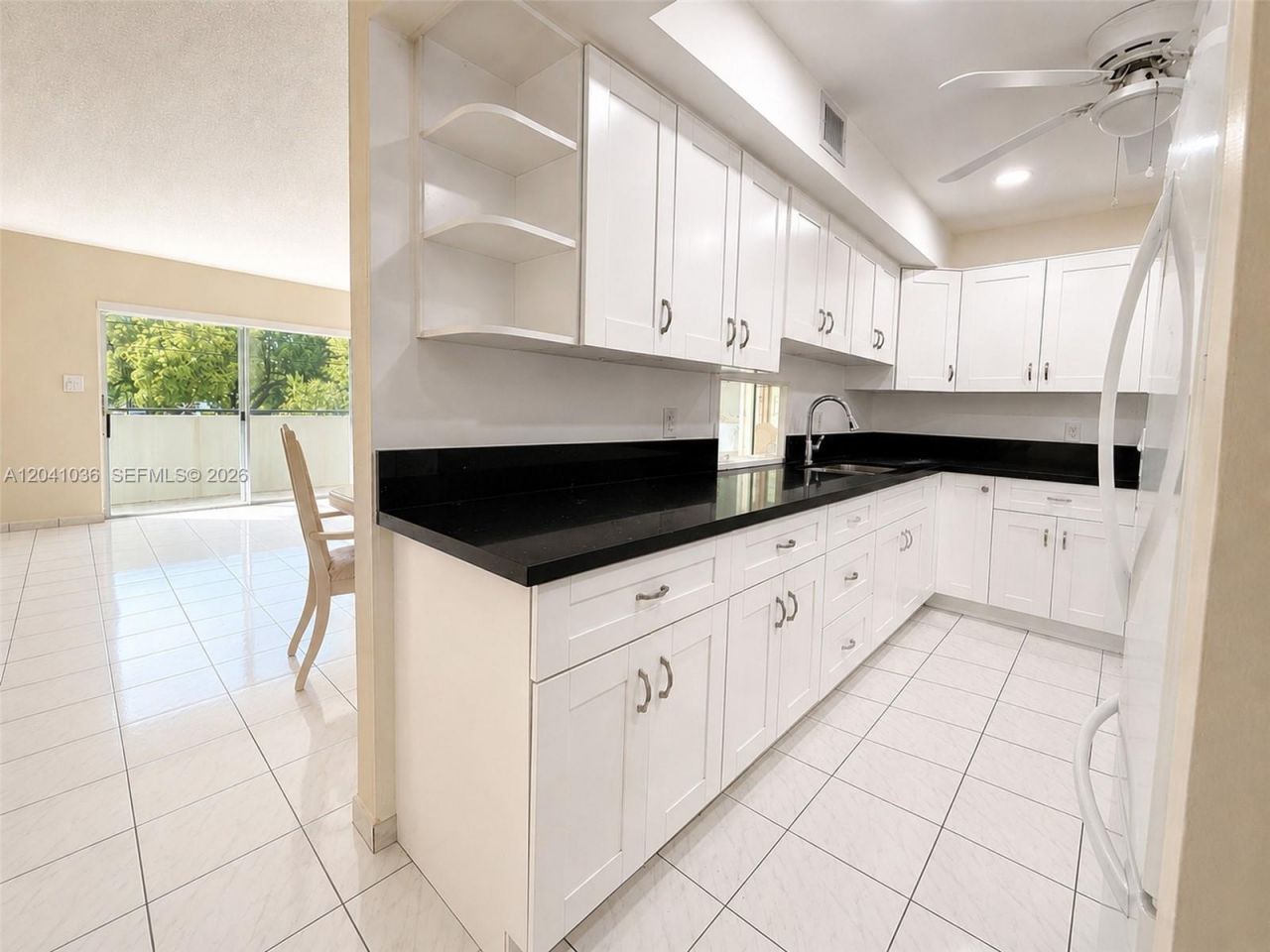 8024 Tatum Waterway Dr, Unit 2B, Miami Beach, FL 33141 Photo