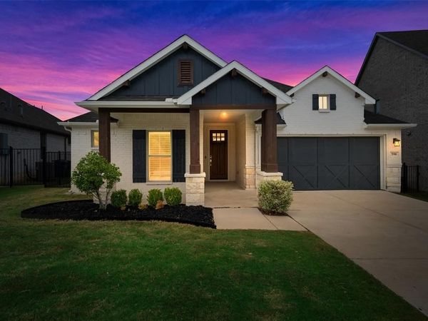 590 Torrey Pines Circle, Heath, TX 75032
