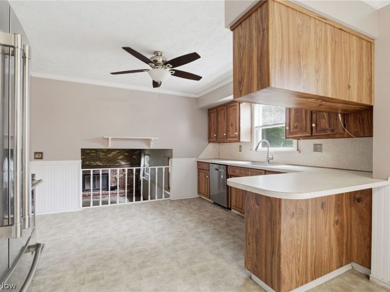 8694 Lansdale Avenue NW, North Canton, OH 44720 Photo 11