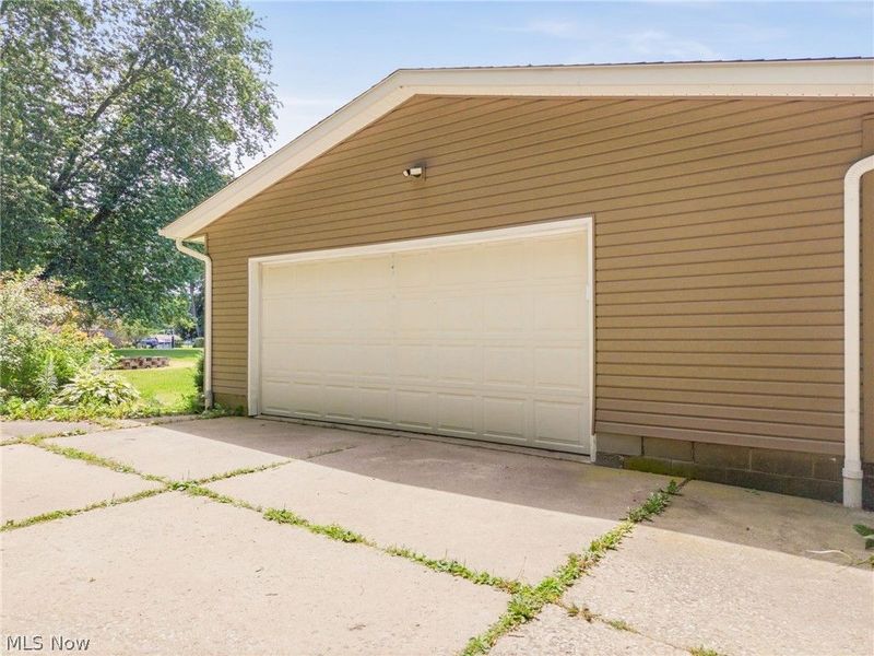 8694 Lansdale Avenue NW, North Canton, OH 44720 Photo 27