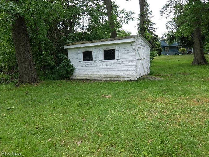 4022 Devon Drive SE, Warren, OH 44484 Photo 13
