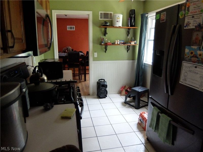 4022 Devon Drive SE, Warren, OH 44484 Photo 16