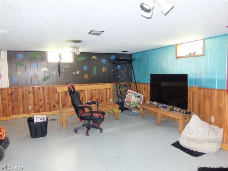 4022 Devon Drive SE, Warren, OH 44484 Photo 8