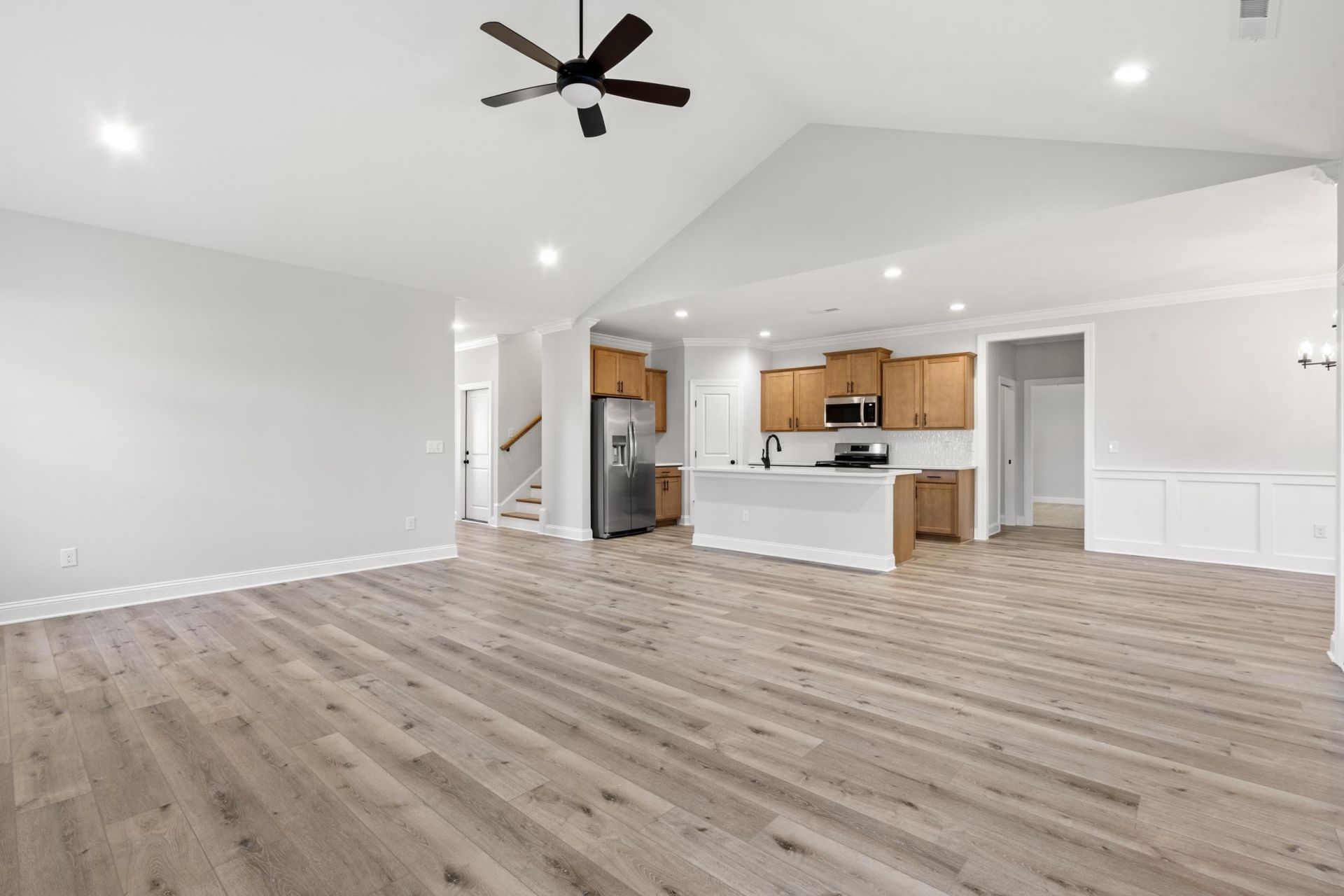 163 Three Oak Ln.  Photo 4