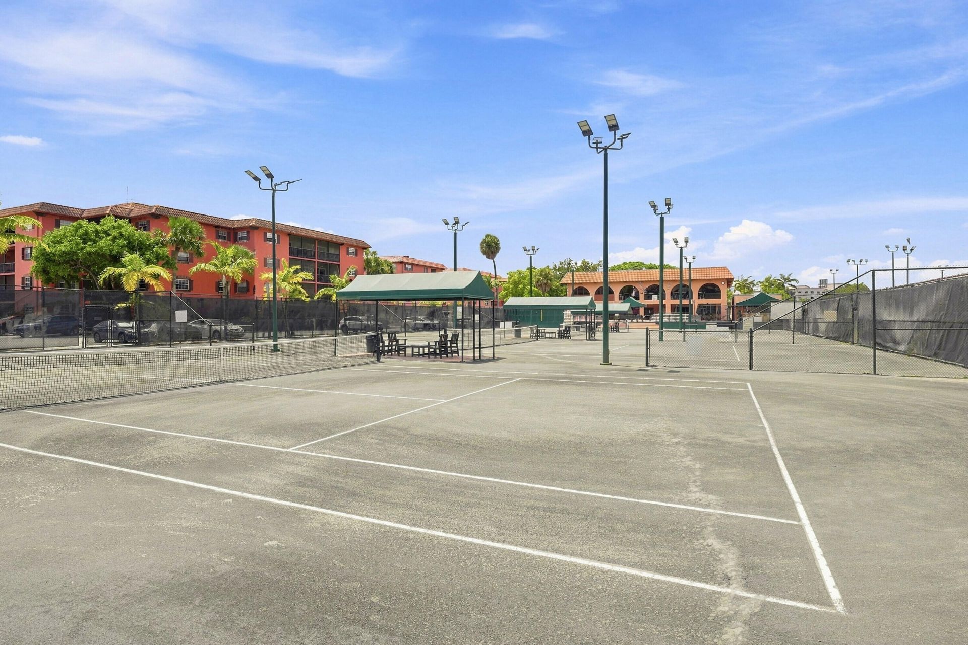 640 Tennis Club Drive, Unit 307, Fort Lauderdale, FL 33311 Photo