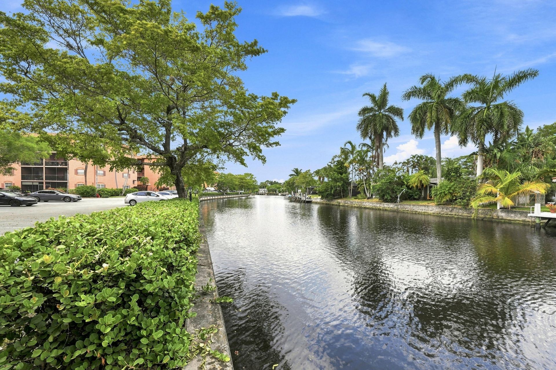 640 Tennis Club Drive, Unit 307, Fort Lauderdale, FL 33311 Photo
