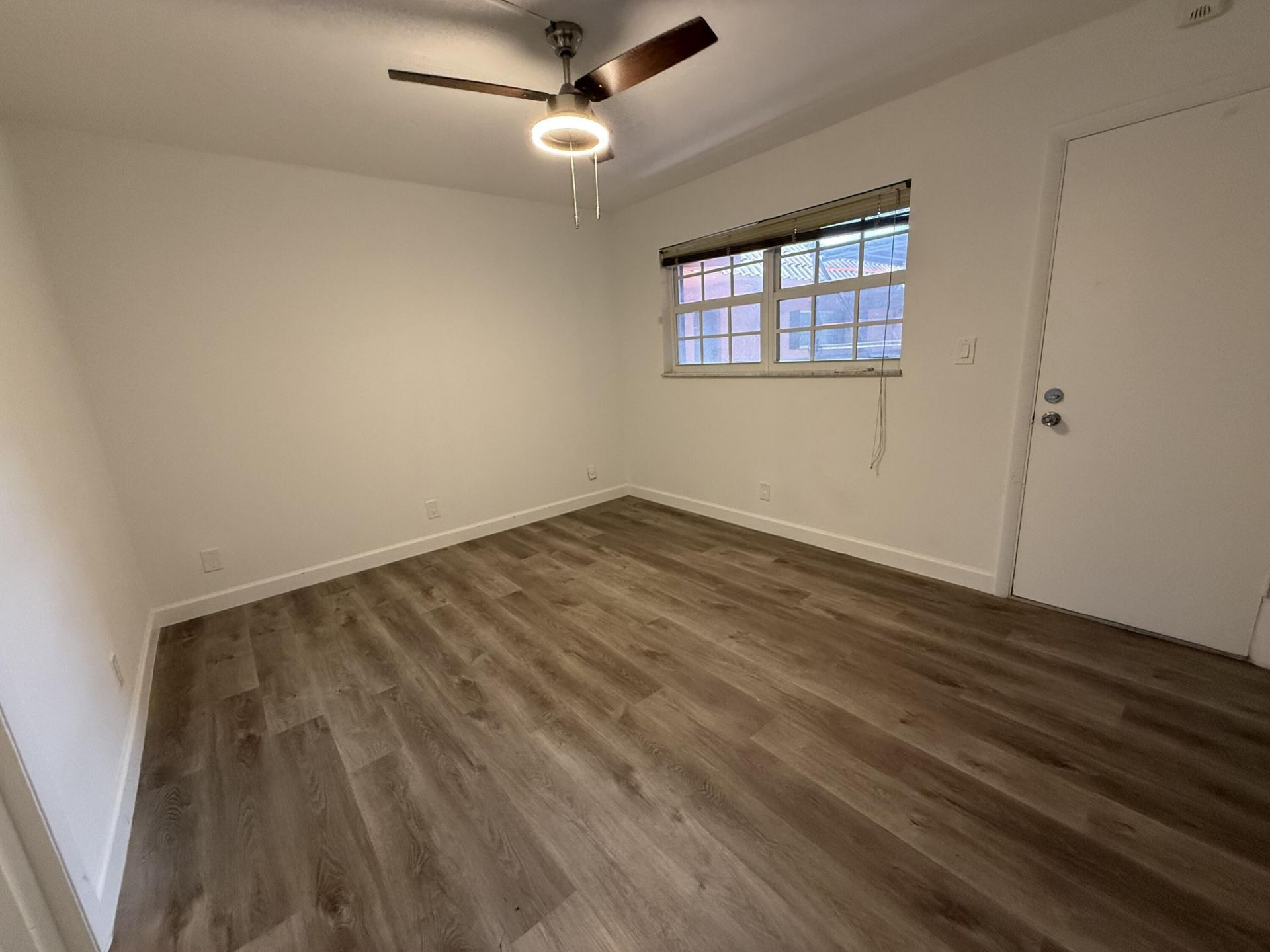 640 Tennis Club Drive, Unit 307, Fort Lauderdale, FL 33311 Photo