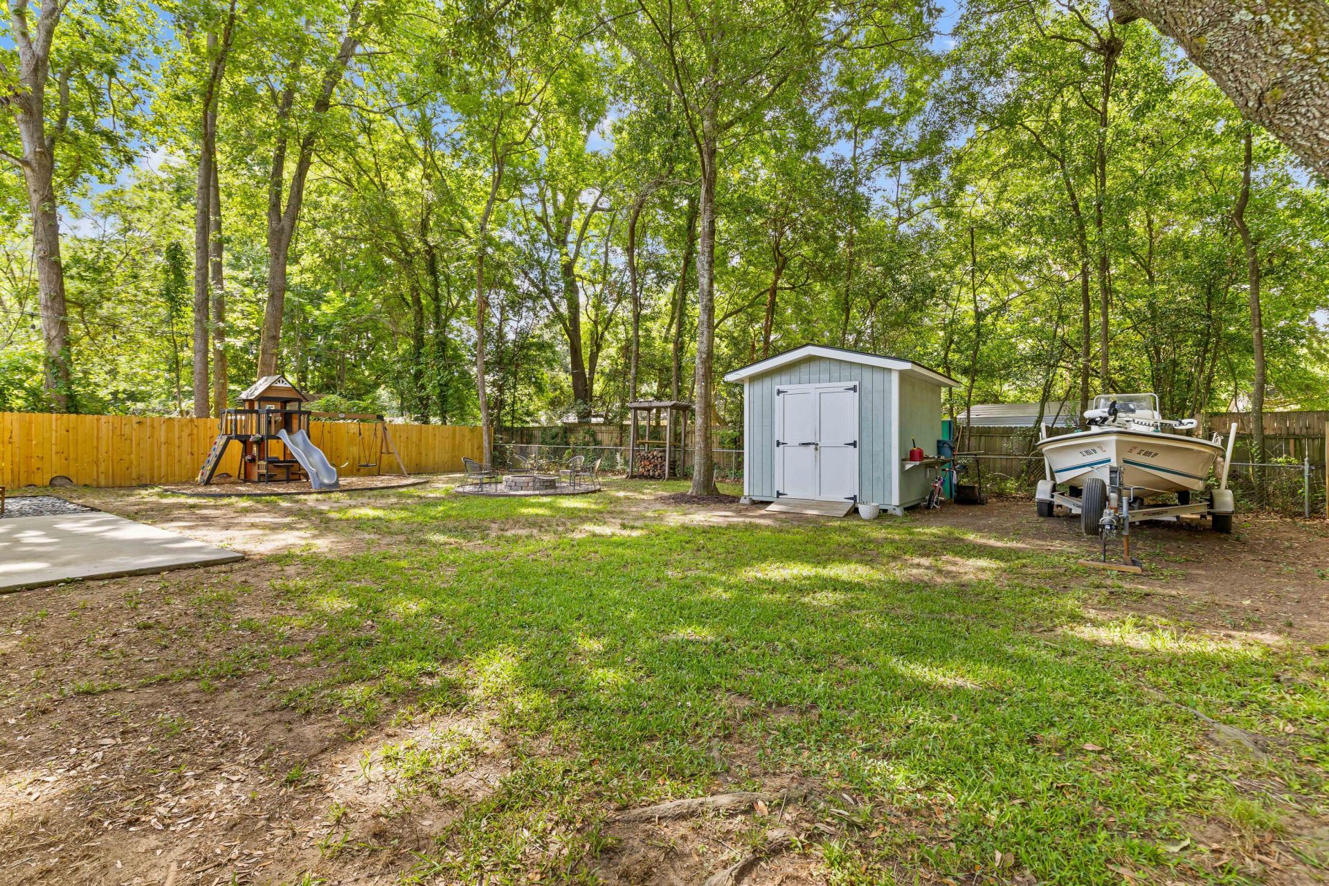 1527 Staffordshire Drive Photo 30