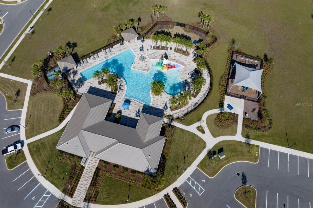 2029 Heart Lake Drive , Groveland, FL 34736 Photo
