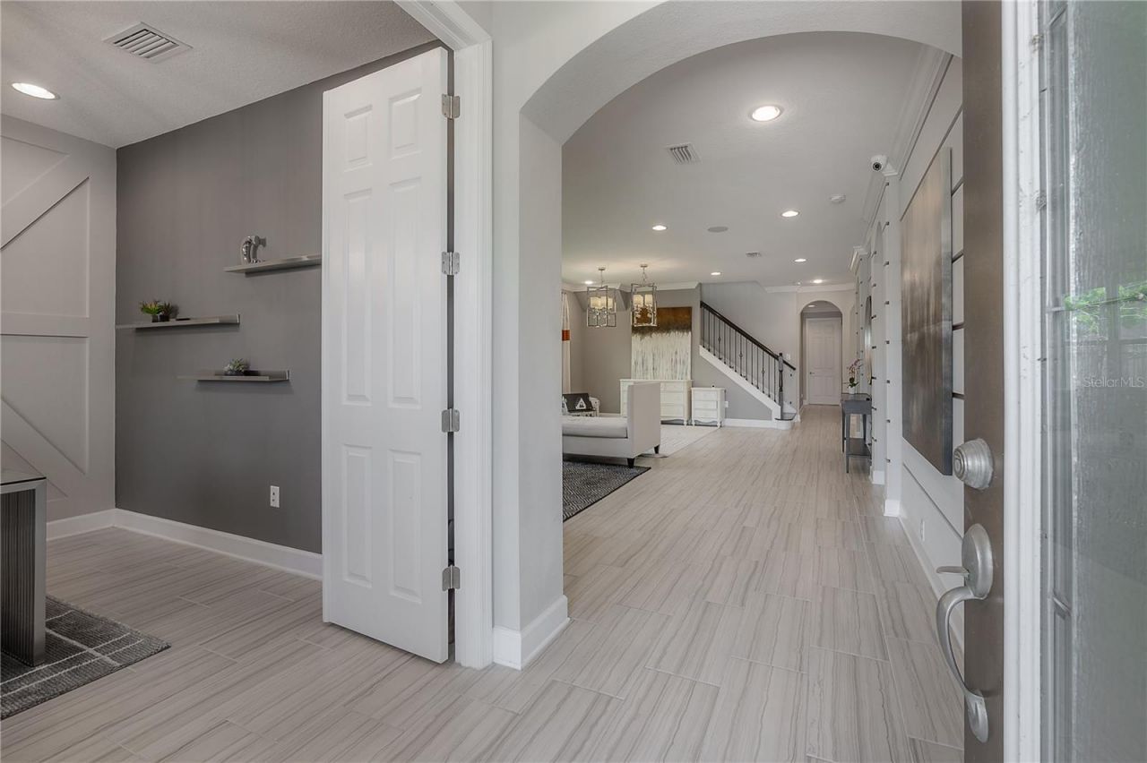 10404 Alcon Blue Drive, Riverview, FL 33578 Photo