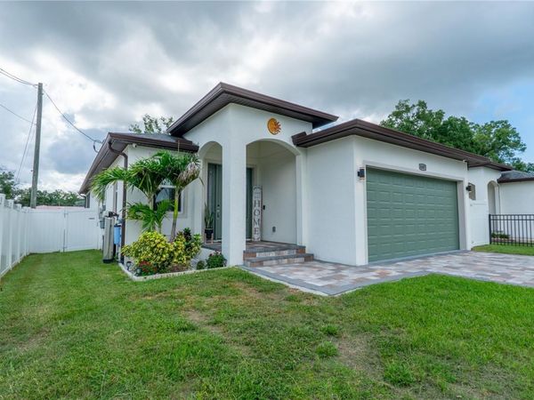 8307 N GOMEZ AVENUE , TAMPA, FL 33614